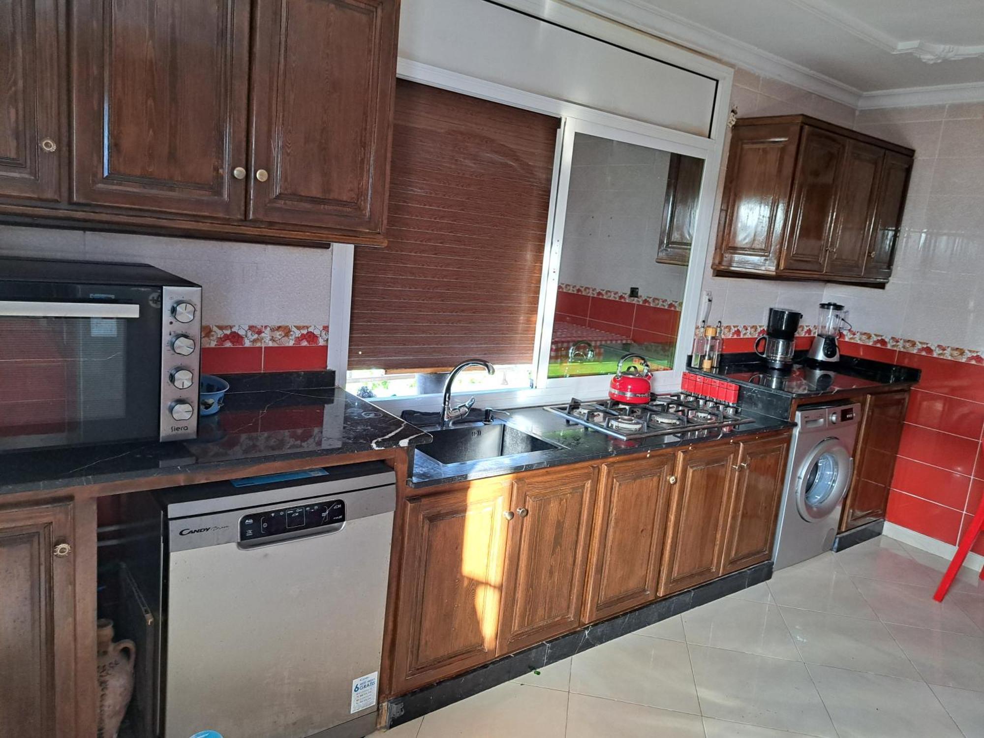 ليلى شقة مفروشة للكراء سلوان Appartement Selouane Buitenkant foto